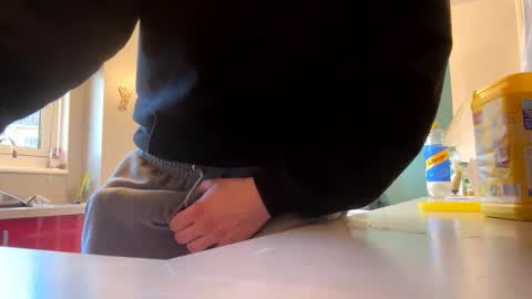 n0facen0case1 online show from 4, 1, 2025