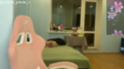 Snapshot of na_prikole_ chatting on 31, 10, 2025 Vanessa and Julia online show from 31, 10, 2025