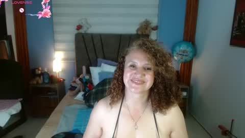 nadia_84 online show from 13, 4, 2026