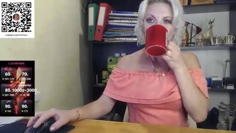 Nadin online show from 11, 10, 2025