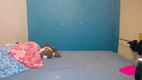 Snapshot of nadinnnea chatting on 7, 3, 2025 nadinnnea online show from 7, 3, 2025