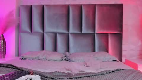 Snapshot of naeniademon_ chatting on 3, 2, 2026 Naenia online show from 3, 2, 2026