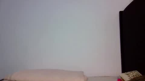 Snapshot of nafertiti_1 chatting on 2, 11, 2025 nafertiti online show from 2, 11, 2025