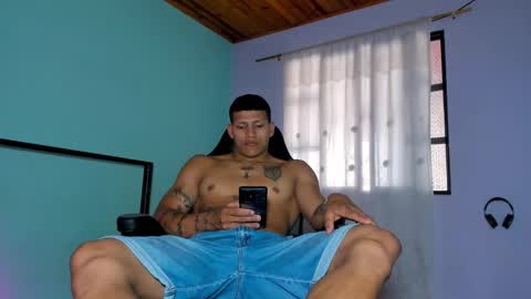 Snapshot of nagi_strong chatting on 10, 1, 2025 nagui online show from 10, 1, 2025