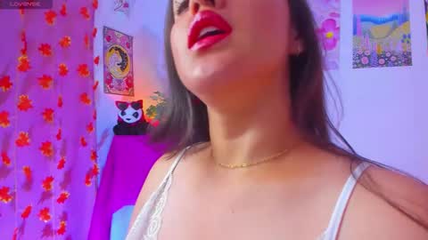 Snapshot of naharasoler chatting on 22, 3, 2026 Nahara Soler online show from 22, 3, 2026