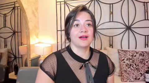 Snapshot of nahomi_sweett chatting on 25, 9, 2025 Nahomi online show from 25, 9, 2025