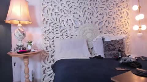 Snapshot of nahomi_sweett chatting on 18, 2, 2026 Nahomi online show from 18, 2, 2026