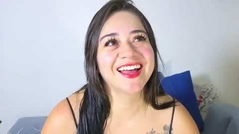Snapshot of nahomi_sweett chatting on 7, 6, 2026 Nahomi online show from 7, 6, 2026
