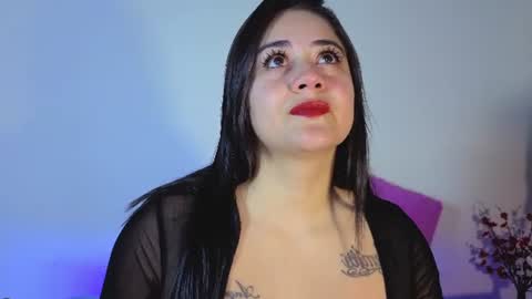 Snapshot of nahomi_sweett chatting on 24, 6, 2026 Nahomi online show from 24, 6, 2026