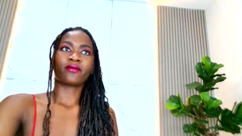 Snapshot of nahomi_williams_ chatting on 11, 3, 2026 Nahomi online show from 11, 3, 2026