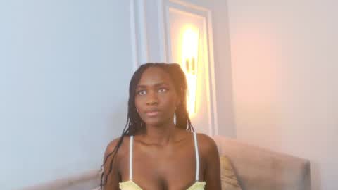 Snapshot of nahomi_williams_ chatting on 11, 7, 2026 Nahomi online show from 11, 7, 2026