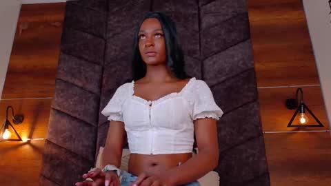  VICTORIA  online show from 5, 12, 2025