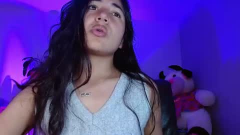 Snapshot of nahomy_rain chatting on 19, 6, 2026 online show from 19, 6, 2026