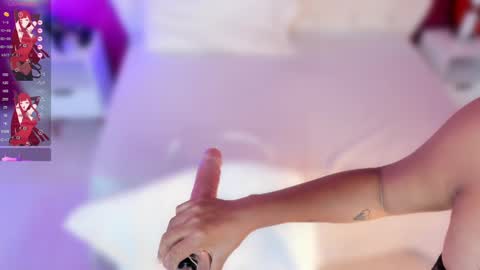 Nahomy Roberts online show from 25, 2, 2025