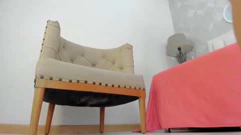 naia_cox online show from 22, 11, 2025