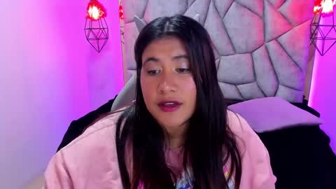    online show from 4, 2, 2025