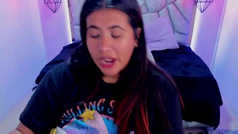    online show from 8, 2, 2025