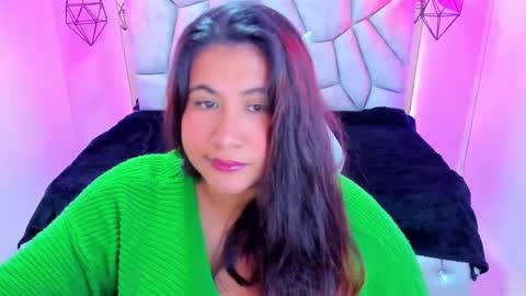    online show from 21, 2, 2025