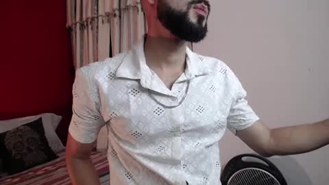 Snapshot of nainpaulo chatting on 6, 10, 2025 nainpaulo online show from 6, 10, 2025