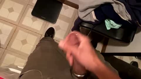 nairda2senoniuq online show from 5, 1, 2025