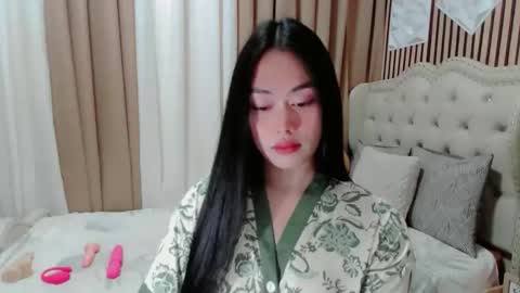 Snapshot of nairobi_fuckdoll chatting on 3, 12, 2025 Kate online show from 3, 12, 2025