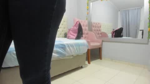 Snapshot of nami_sam chatting on 19, 12, 2024 nami_sam online show from 19, 12, 2024