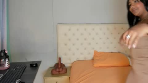 Snapshot of nami_sam chatting on 14, 10, 2025 nami_sam online show from 14, 10, 2025
