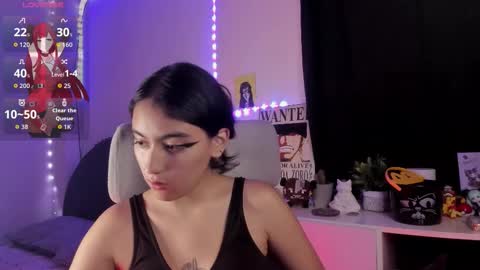 Snapshot of nami_white chatting on 23, 10, 2025 nami_white online show from 23, 10, 2025