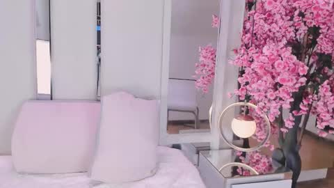     online show from 9, 3, 2026