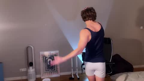 Georges online show from 6, 12, 2024