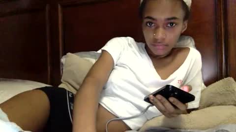 nanaonn online show from 25, 11, 2025