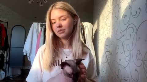 Rina online show from 18, 5, 2026