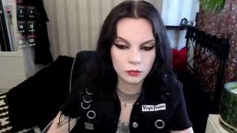 Nancy online show from 11, 6, 2026