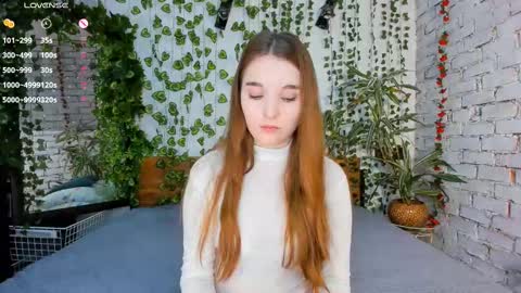 Luna online show from 17, 2, 2025