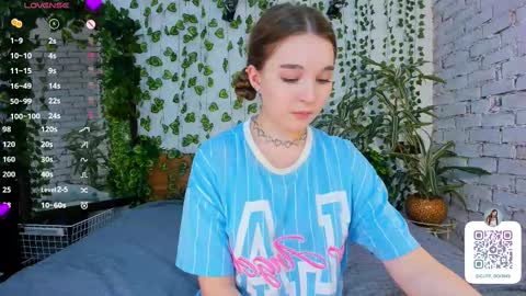 Luna online show from 8, 3, 2025