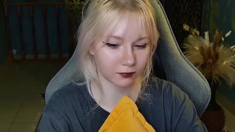 nancymartinez online show from 21, 12, 2024