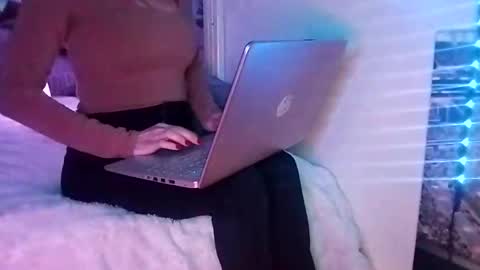 Snapshot of nancyybonita chatting on 18, 1, 2025 nancyybonita online show from 18, 1, 2025