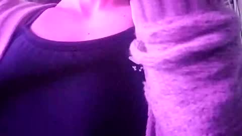 Snapshot of nancyybonita chatting on 2, 2, 2025 nancyybonita online show from 2, 2, 2025