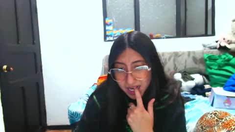 nanilux_1 online show from 17, 10, 2025