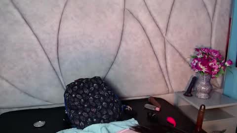 Snapshot of nany_pretty chatting on 15, 12, 2024 nany_pretty online show from 15, 12, 2024