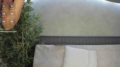 Snapshot of naomi_dasilva chatting on 12, 3, 2025 Naomi online show from 12, 3, 2025