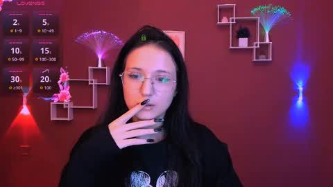 naomi_fox__ online show from 1, 5, 2026