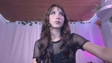Snapshot of naomi_gyal chatting on 11, 7, 2026 Naomi online show from 11, 7, 2026
