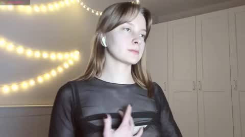 Naomi online show from 29, 10, 2025