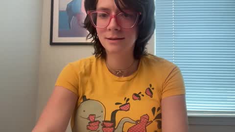 Naomi Reah online show from 25, 11, 2025