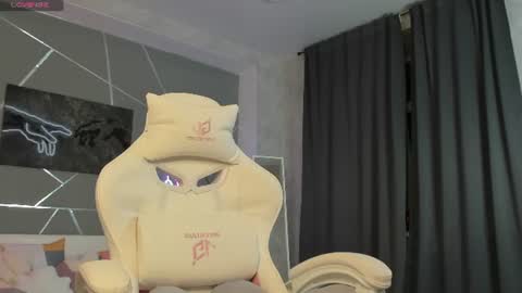 naomi_reiss online show from 11, 6, 2026