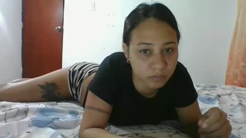 Snapshot of naomi_sweet420 chatting on 11, 11, 2025 Mia online show from 11, 11, 2025