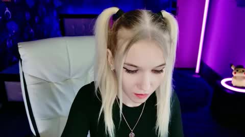 naomihita online show from 7, 3, 2026