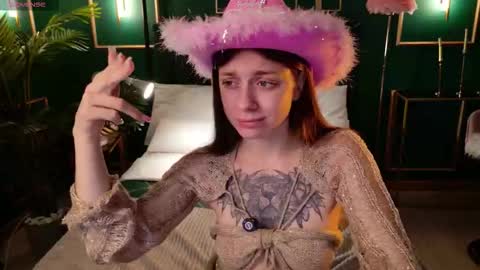 Naomi online show from 26, 9, 2025