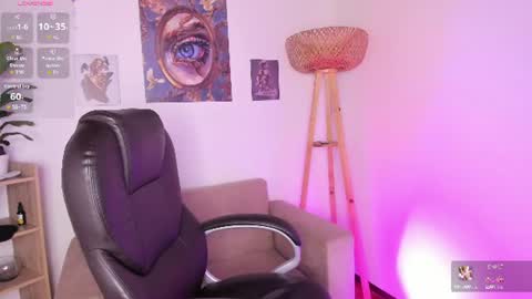 Snapshot of naomisaenz_ chatting on 20, 6, 2026 N A O M I online show from 20, 6, 2026